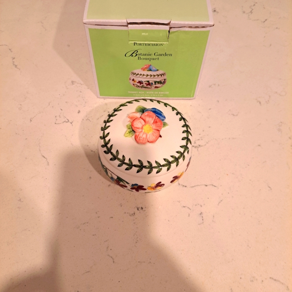 Portmeirion Botanic Garden Bouquet Collection Trinket Box